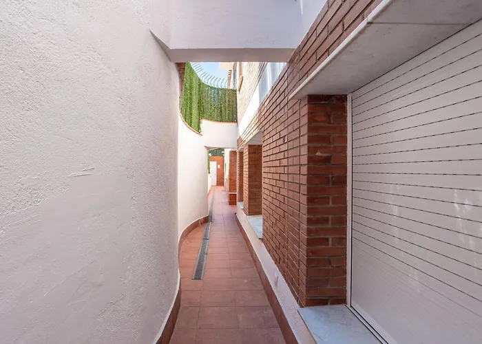 S21 Sa Caleta * Lloret de Mar